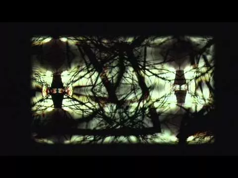 Illustration pour Clip&nbsp;: Max Cooper – « Empyrean »