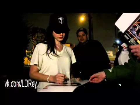 Illustration pour Lana Del Rey fait une bourde et balance la date de sortie de son album