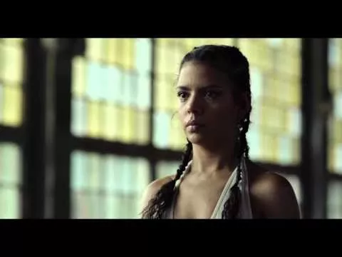 Illustration pour Pour son nouveau clip, Floating points mise sur la danse contemporaine