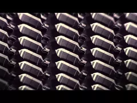 Illustration pour Clip&nbsp;: Savages – « Marshal Dear »