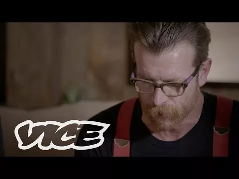 Illustration pour Vidéo&nbsp;: le témoignage bouleversant des Eagles of Death Metal