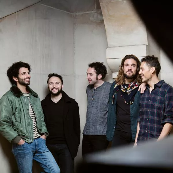 Illustration pour Exclu&nbsp;: In The Canopy en session Findspire