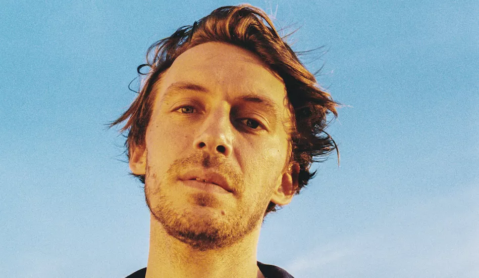 Illustration pour En écoute&nbsp;: Yuksek remixe L&rsquo;Impératrice et c&rsquo;est déjà « Les Vacances »