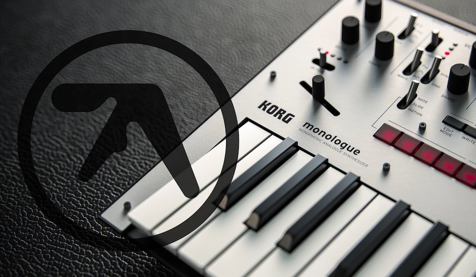 Illustration pour Aphex Twin a sorti un nouveau morceau composé exclusivement avec des machines Korg