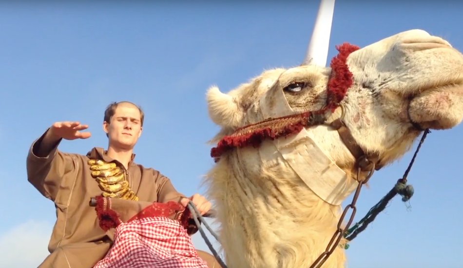 Illustration pour Jacques s&rsquo;ouvre à l&rsquo;international avec son clip pour la version anglaise de « Dans La Radio »