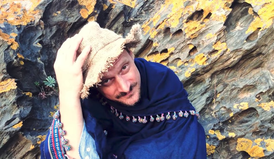 Illustration pour DJ Koze annonce discrètement son nouvel album dans un clip de mode