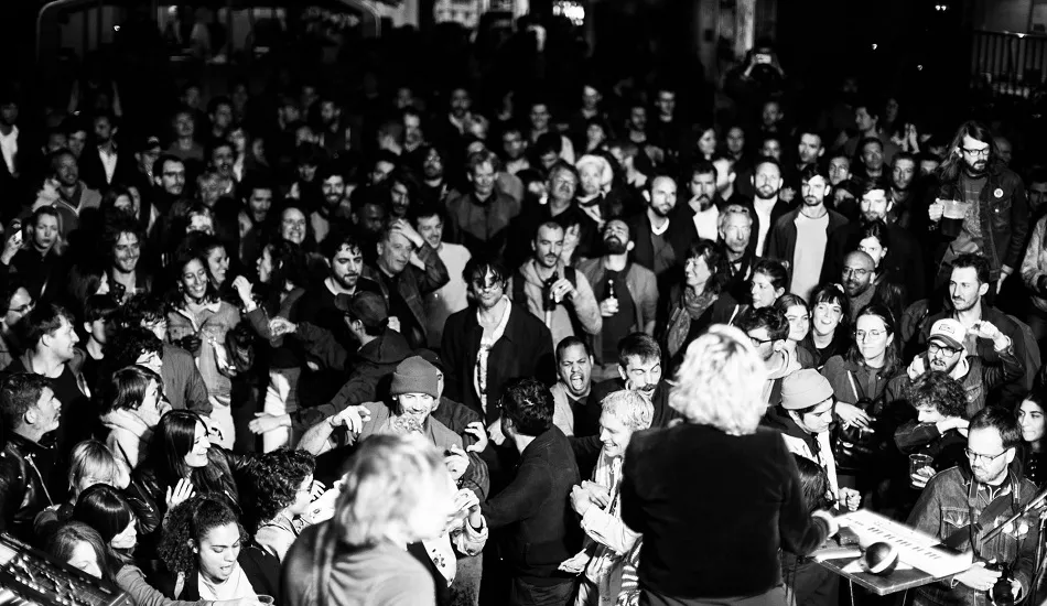 Illustration pour Plan B, la soirée qui fait tomber les barrières entre musiques contemporaines et musiques électroniques