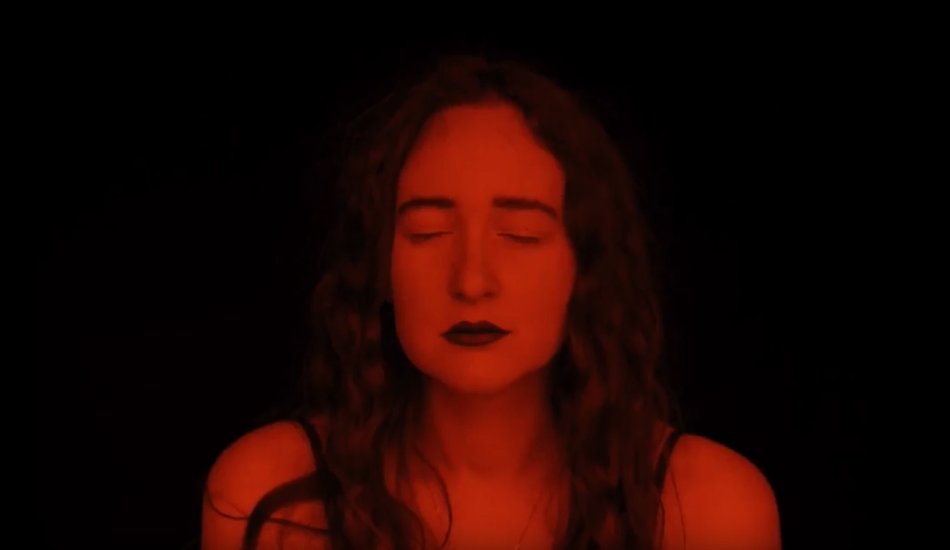 Illustration pour Exclu&nbsp;: « Sahar » ensorcelée au rythme de la forêt de Mokado