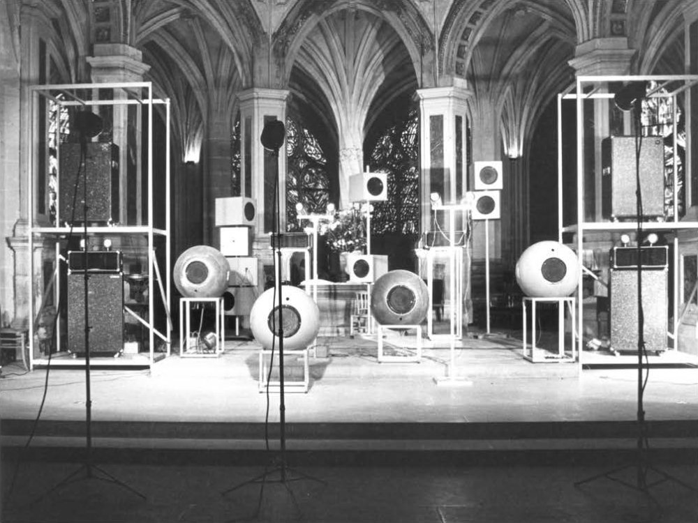 Illustration pour acousmonium-74