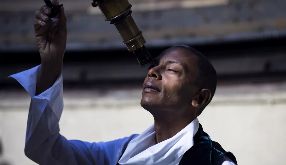 Illustration pour Jeff Mills en couv&rsquo; du hors-série 18 de Tsugi, en kiosque samedi 22 décembre