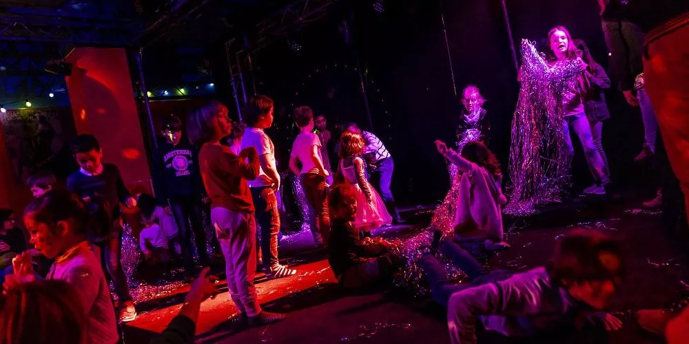 Illustration pour Astroboum – Quand les enfants sacagent le décor – David Boschet