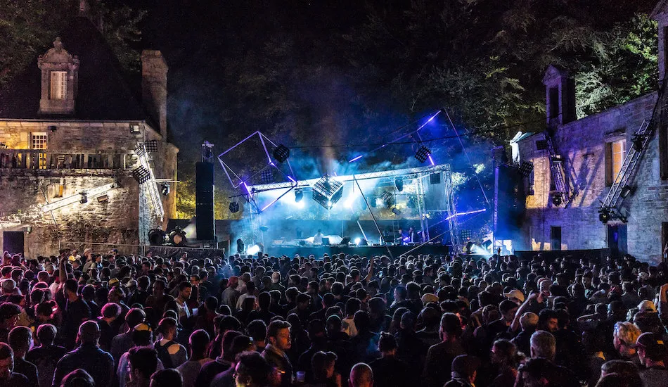 Illustration pour 25 ans d’Astropolis&nbsp;: le festival s&rsquo;ouvrira par un live orchestral d&rsquo;Arnaud Rebotini (entre autres!)