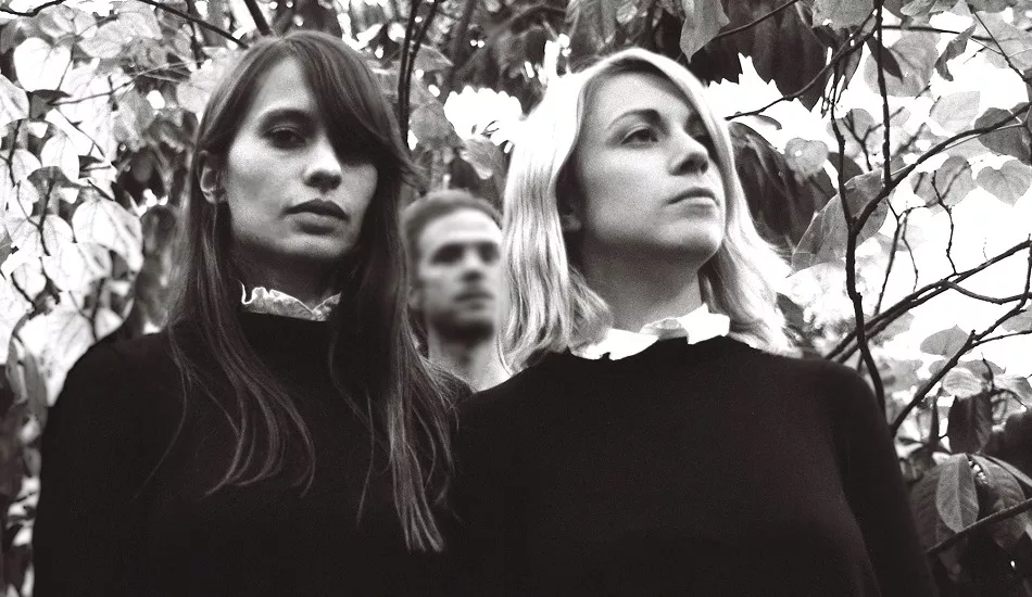 Illustration pour Juniore&nbsp;: yéyés d&rsquo;aujourd&rsquo;hui