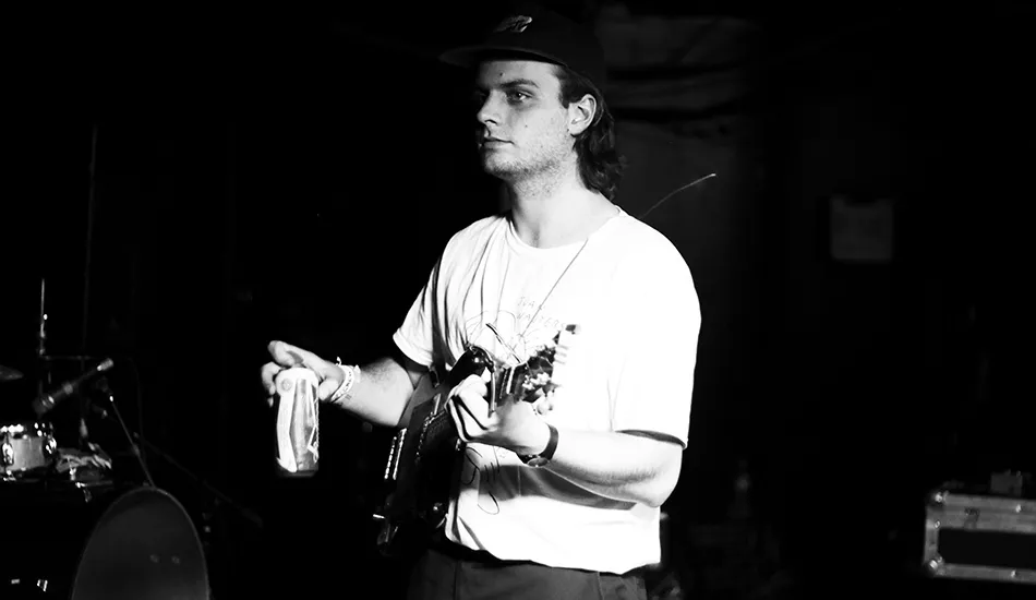 Illustration pour Mac DeMarco dévoile « All of Our Yesterdays », sa nouvelle ballade langoureuse