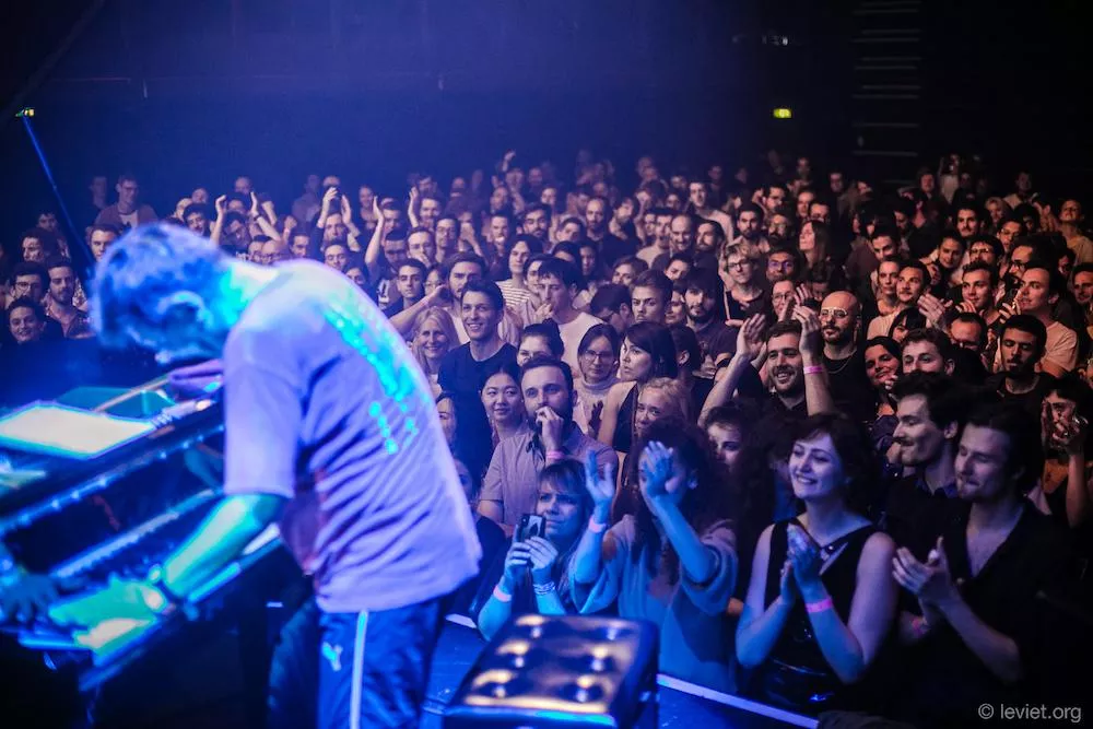 Illustration pour Japan Connection Le Viet Photography 2