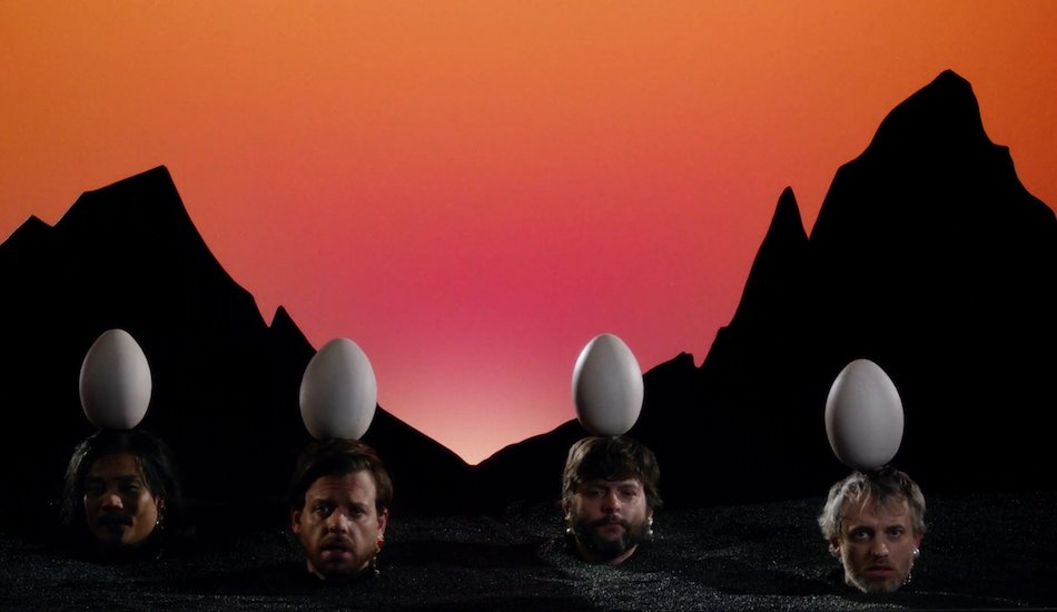 Illustration pour Exclu&nbsp;: « Harry », le dernier clip coloré et décalé de Montevideo