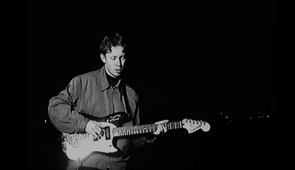 Illustration pour King Krule dévoile quatre titres dans une vidéo d&rsquo;un quart d&rsquo;heure intitulée « Hey World ! »