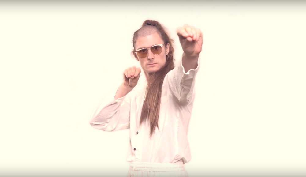 Illustration pour C&rsquo;est officiel, Jacques est incapable d’être heureux sans rien faire