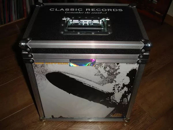 Illustration pour R-5882431-1405326356-3625.jpeg