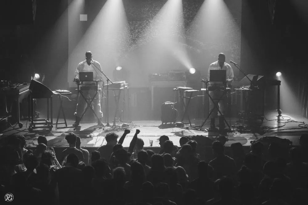 Illustration pour 12671939_10153817130816113_4102198940439792402_o