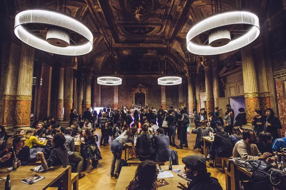 Illustration pour Soutenez facilement votre salle de spectacle locale avec la campagne #LocalLegends