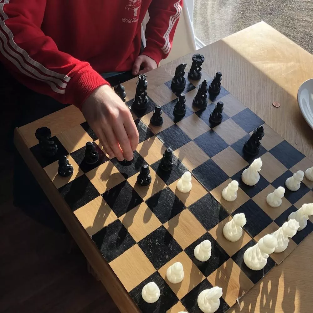 Illustration pour Maud Geffray aux échecs