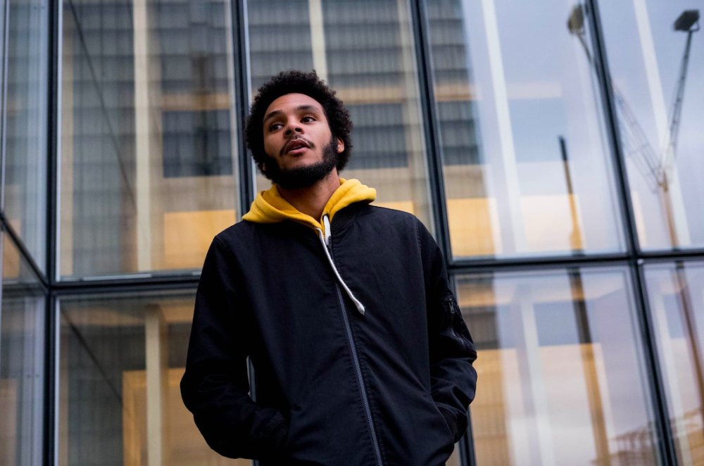 Illustration pour Yudimah