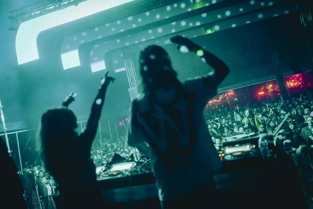 Busy P & Olympe4000 © David Boschet