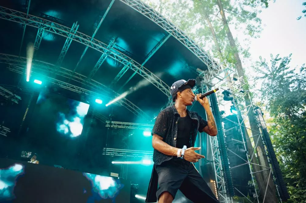 ATØM The Storm ouvre le Cabaret Vert © L.POCHET