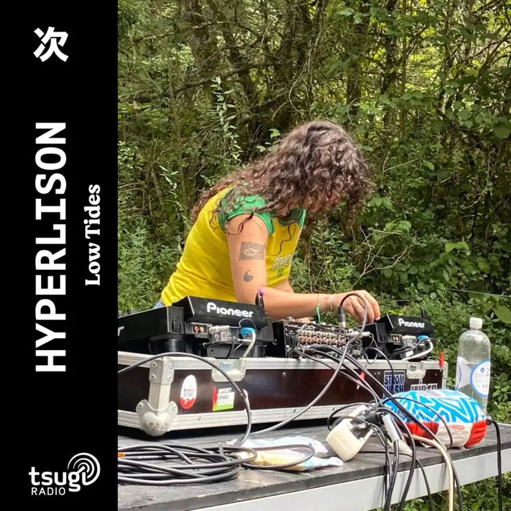 Illustration pour Elisa Do Brasil · Low Tides · avec Hyperlison · Octobre 2025