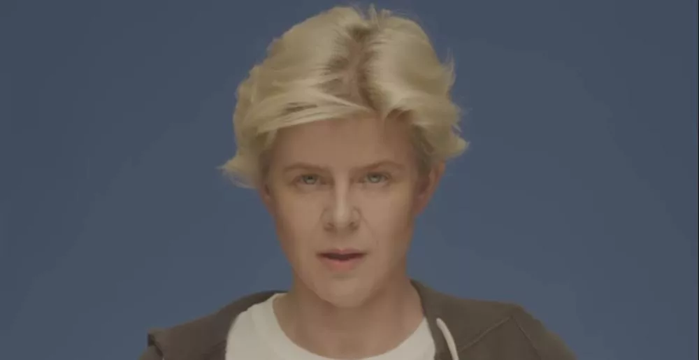 Robyn © Capture d'écran "Dopamine" / Marili Andre