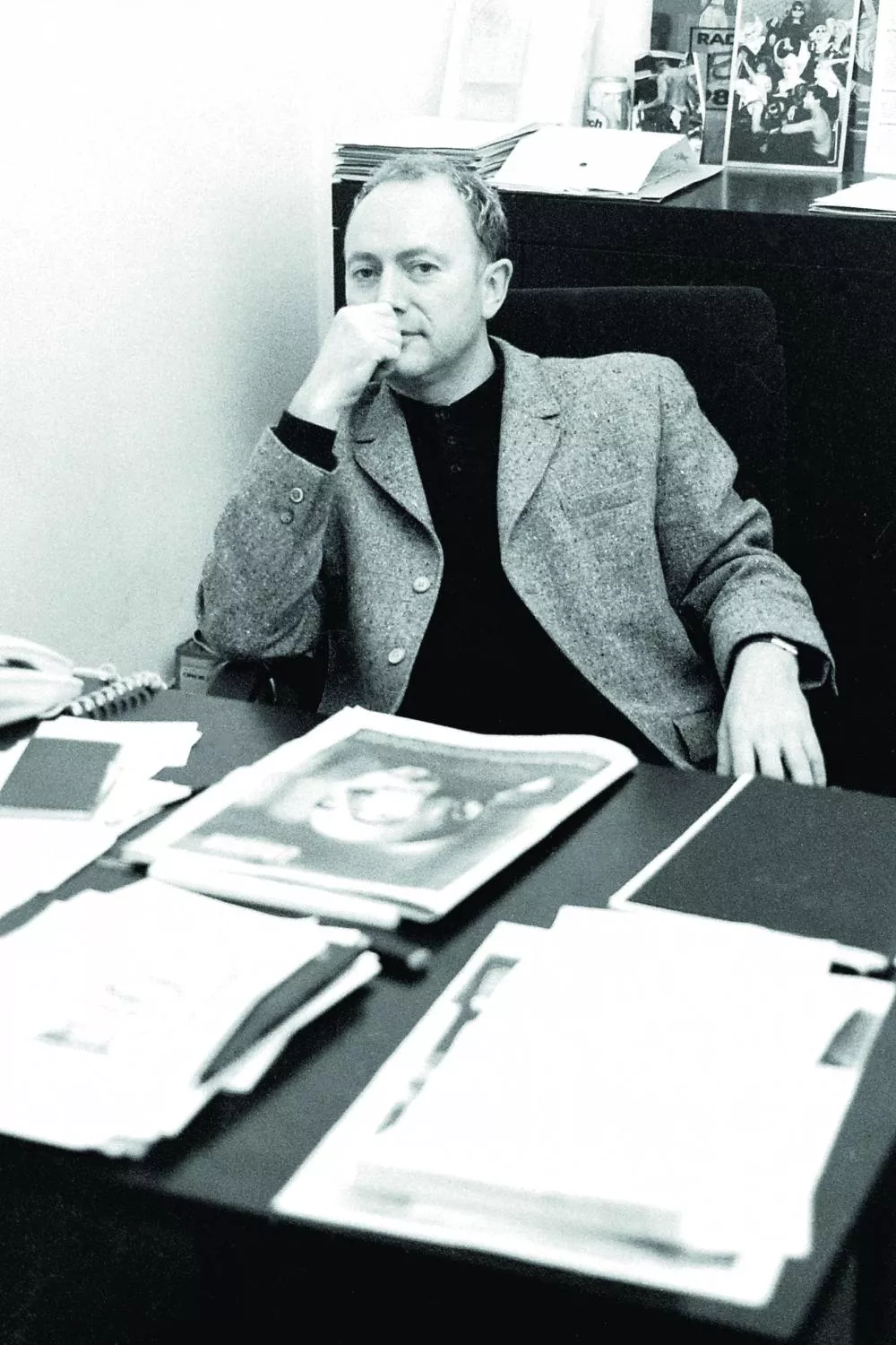 Henri Maurel dans son bureau / Radio FG Paris 1996 © Photo Olivier Degorce / Livre "Radio FG" / Editions La Table Ronde / Gallimard