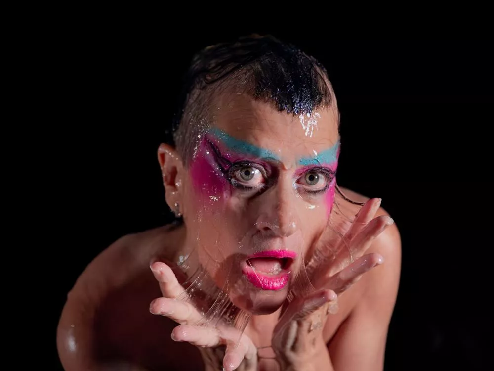 Peaches © The Squirt Deluxe