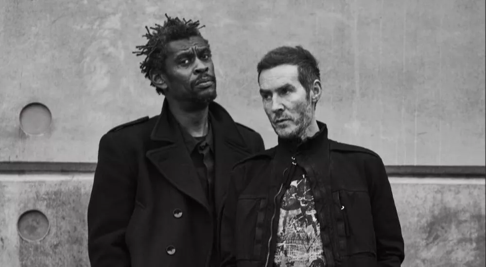 Illustration pour “Boots on the Ground”&nbsp;: Massive Attack et Tom Waits sont de retour avec un single alarmant
