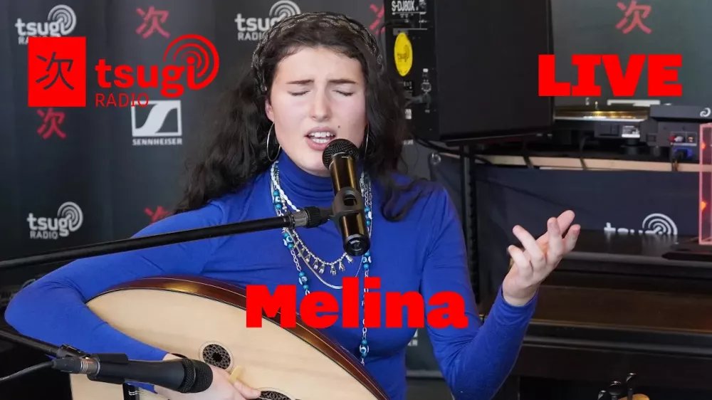 Illustration pour Tsugi Radio&nbsp;: avec son oud, Mélina a sublimé le studio pour un live