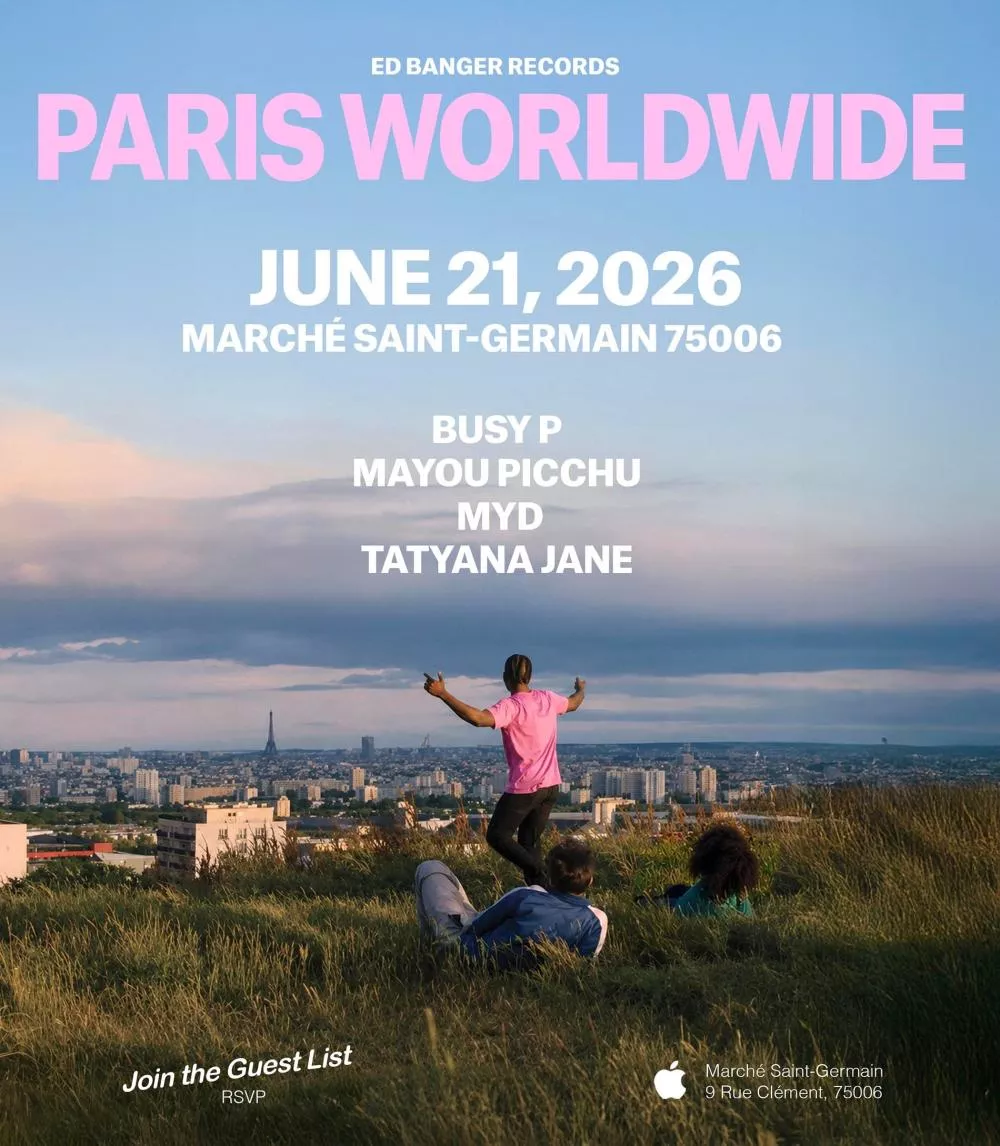 Paris Worldwide Apple